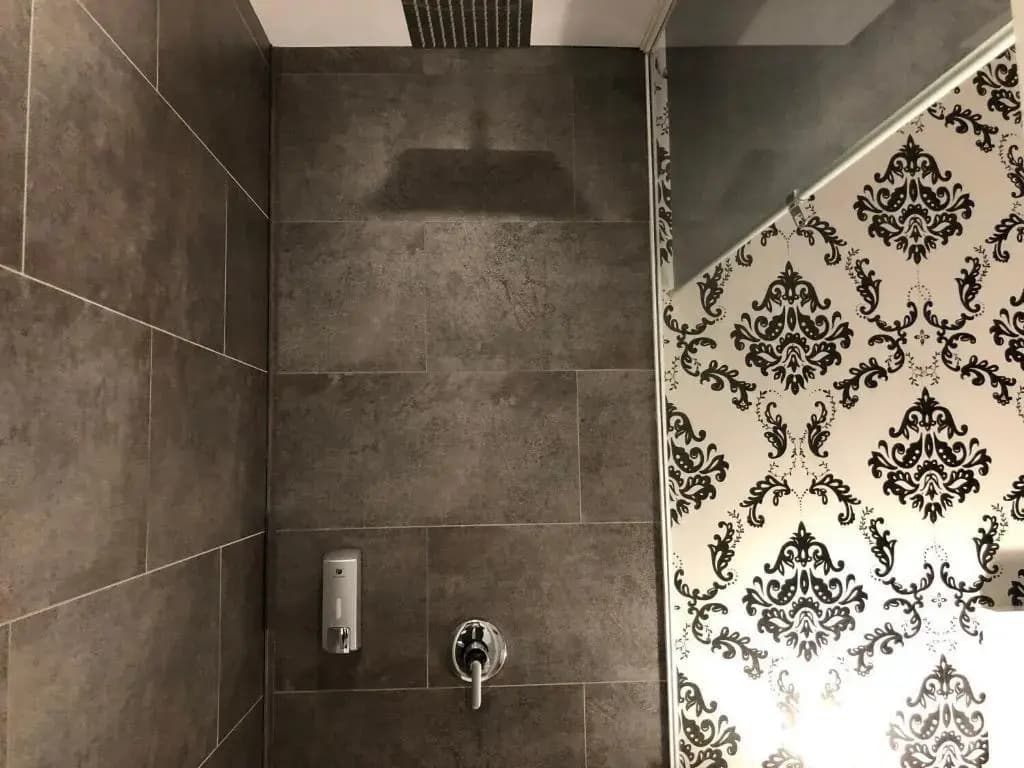 Hostal Mayerling Centro - photo 10