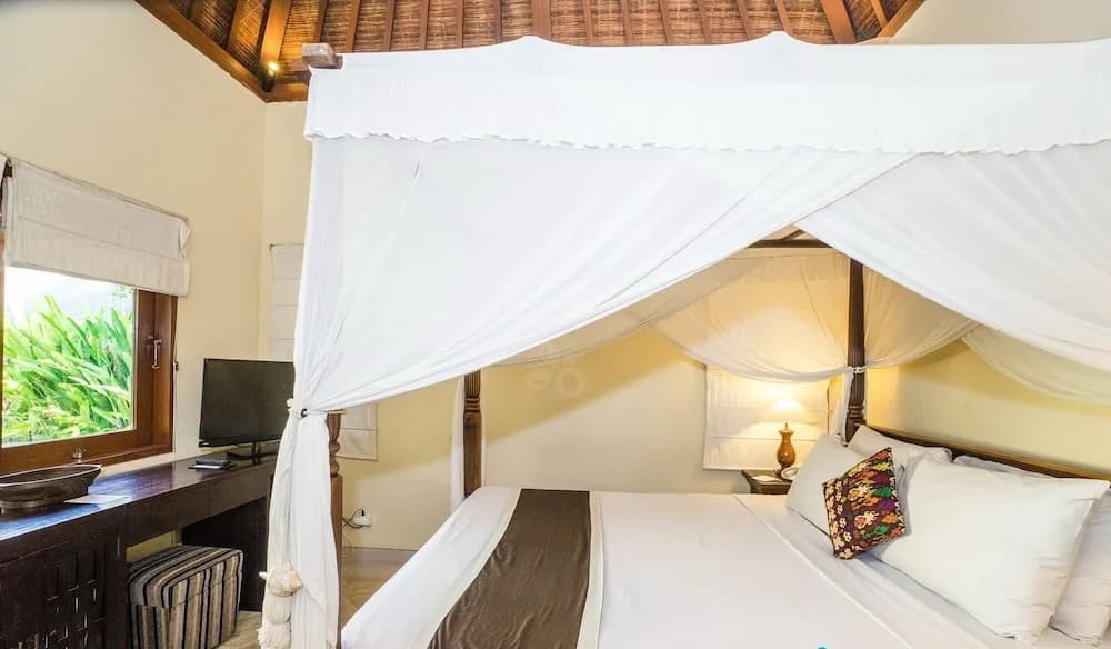3 bedroom villa river side Legian - photo 6