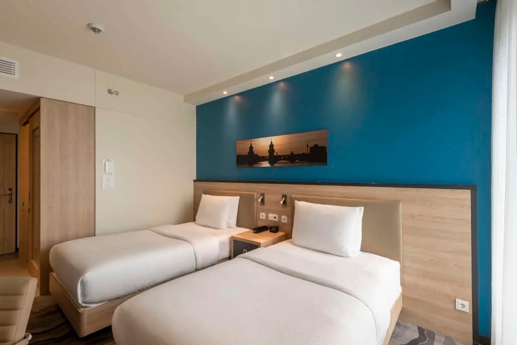 Hampton By Hilton Berlin City Centre Alexanderplatz - photo 27