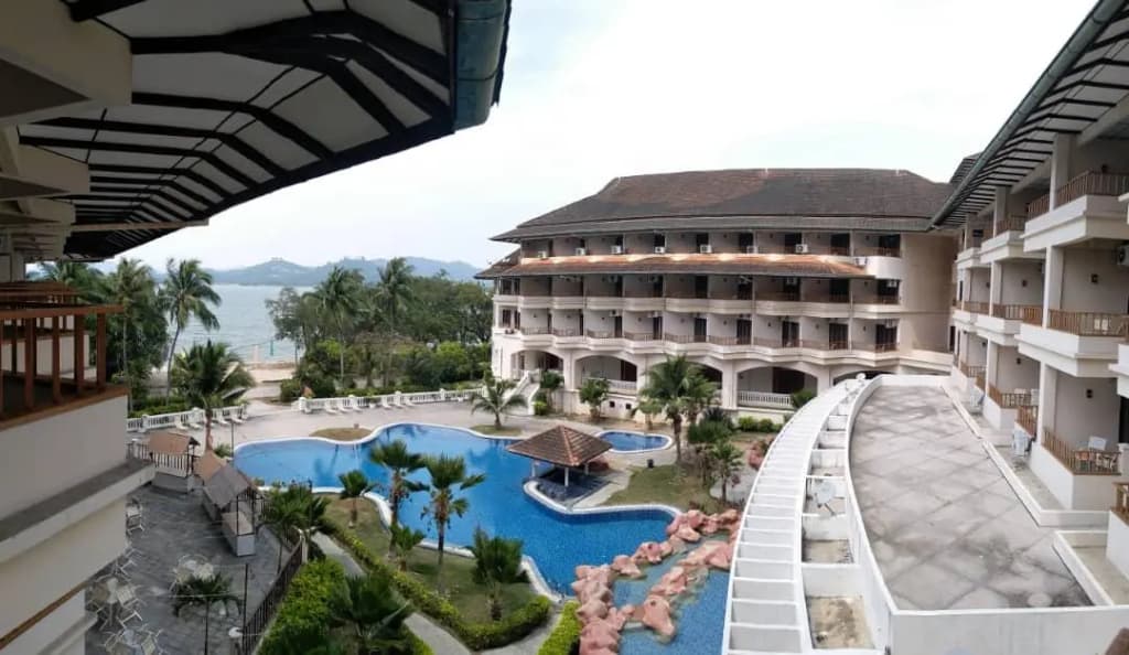 The Orient Star Resort Lumut - photo 11