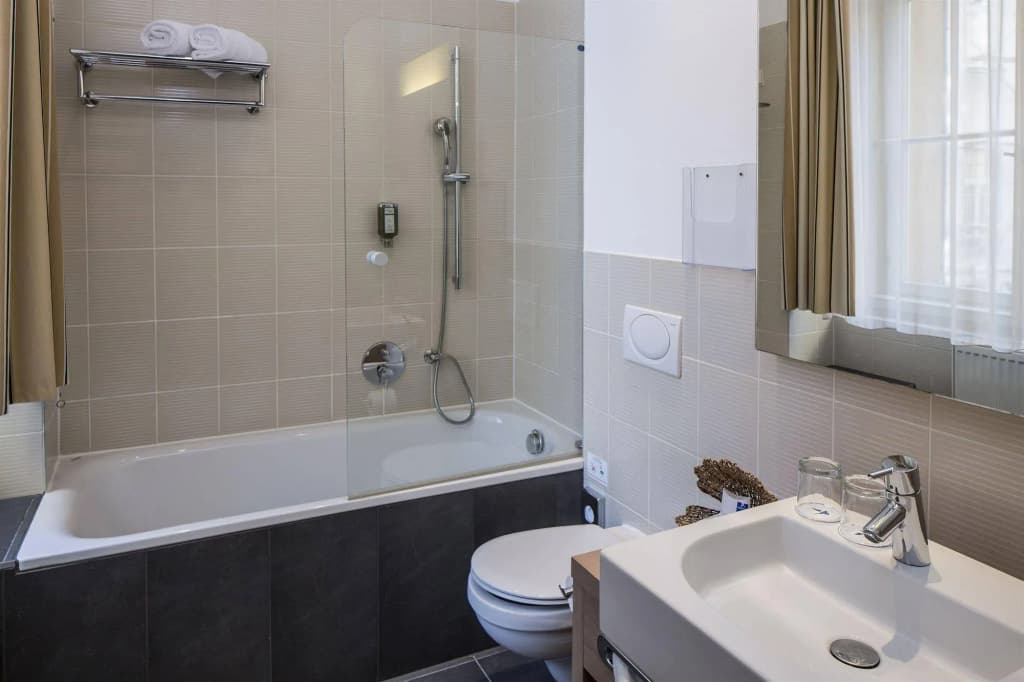 Falkensteiner Hotel Prague - photo 10