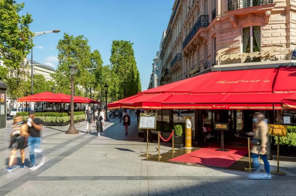 Luxury 4 Bedroom 2.5 Bathroom Apartment - Champs Elysees - With AC - photo 16