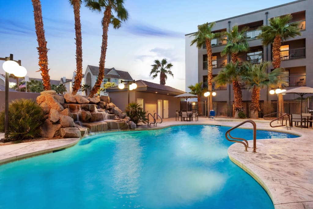 Courtyard By Marriott Las Vegas Stadium Area - photo 16