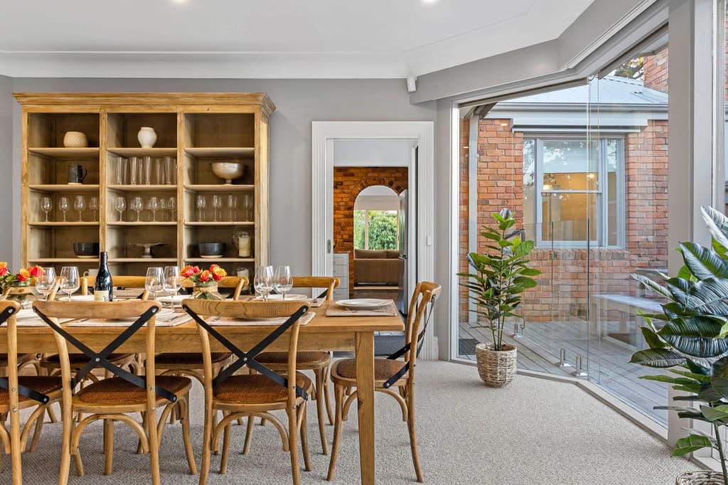 Tranquil Estate With Pool Heated Spa Gardens - photo 11