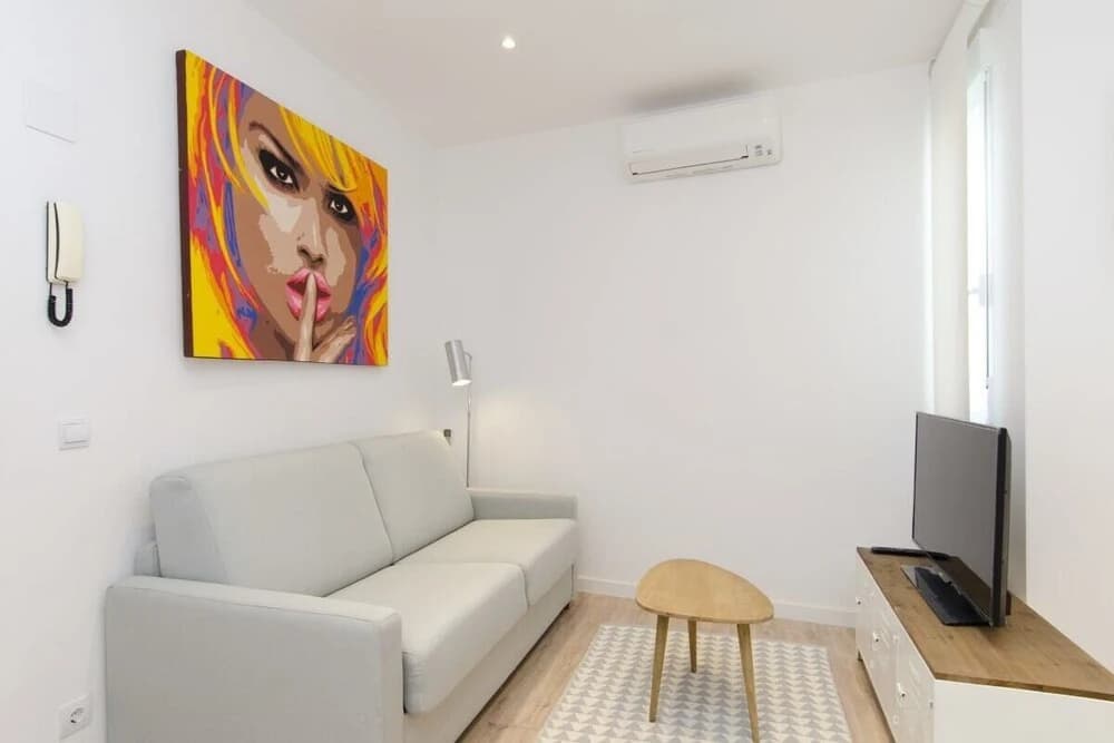 Centric & Cosy 1bed-1 bath flat in Park Retiro - photo 2