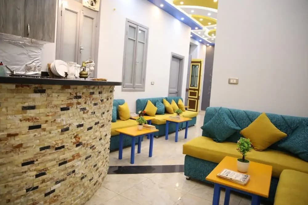 Australian Deluxe Hostel - photo 11