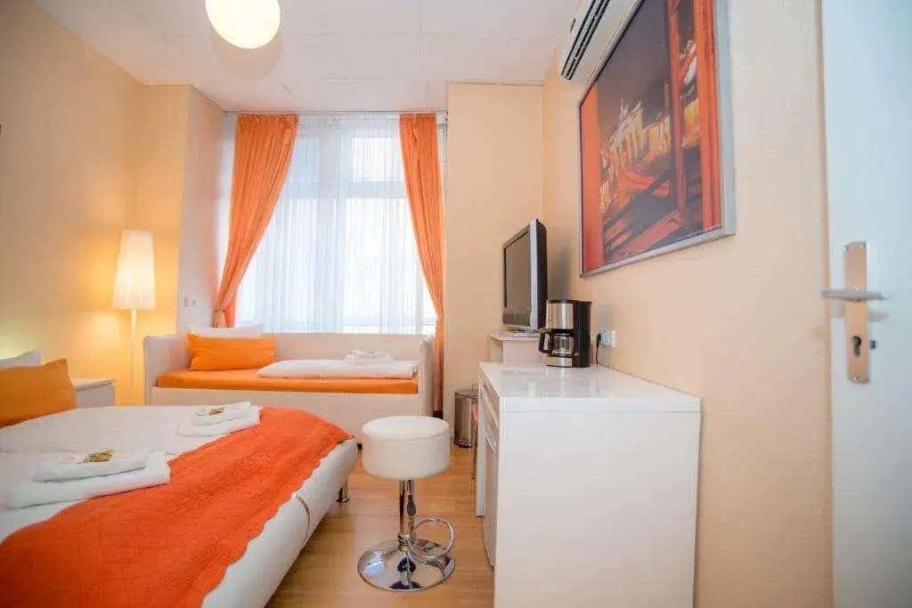 City Guesthouse Pension Berlin - photo 6