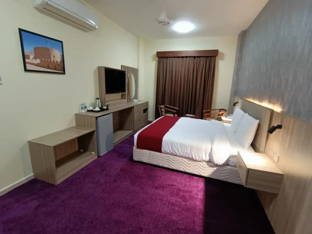 Royal Hotel - photo 13