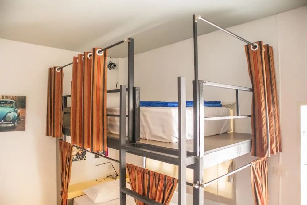 OYO 617 Tira Hostel chalong Phuket - photo 5