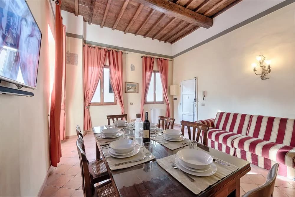 Rosa- Apartment with Terrace in Piazza Strozzi, Duomo - photo 1