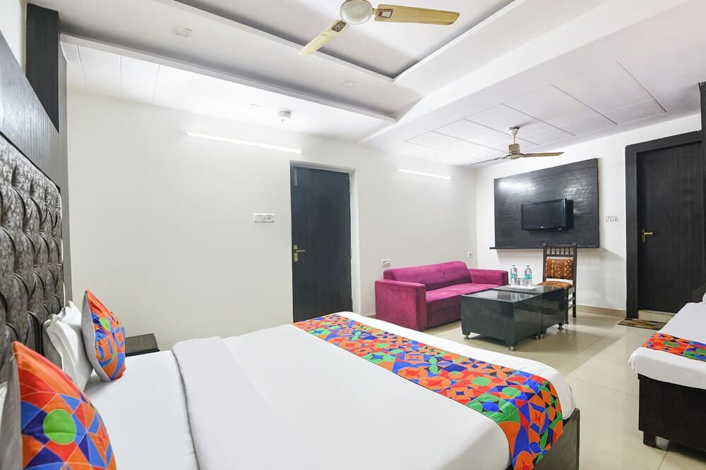 Fabhotel Vishesh Continental - photo 14