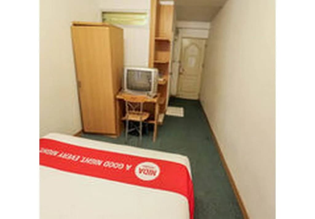 Nida Rooms Ruby Yen Arkard - photo 2