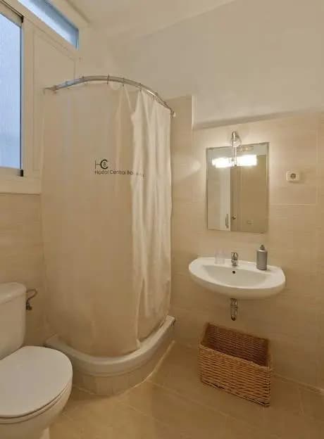 Hostal Central - photo 7
