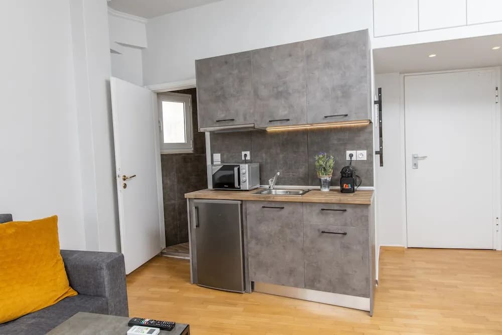 Raise comfy studios in the heart of Athens - photo 15