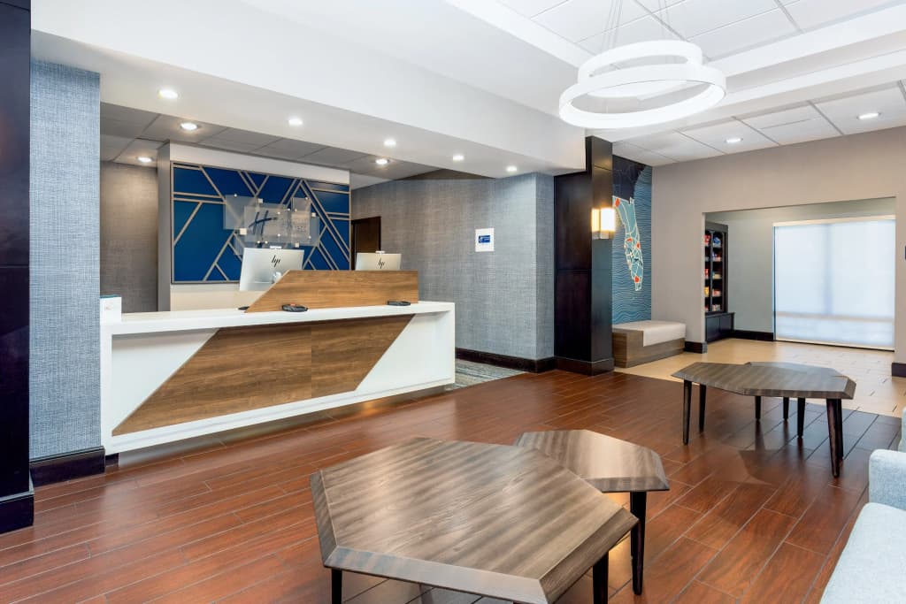 Holiday Inn Express & Suites Orlando East - UCF Area by IHG - photo 25