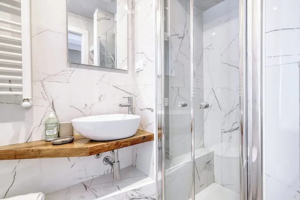 JOIVY Modern City Centre Flat - photo 9