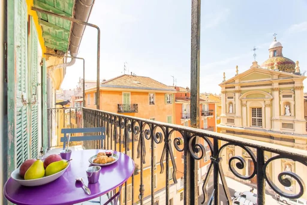 Ross 5- F2, Lumineux, Balcon, Loft, Clim, Vieux-Nice - photo 22