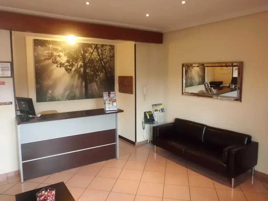 Hostal América - photo 2