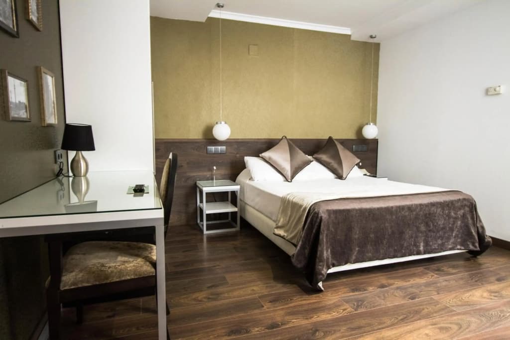 Hotel Moderno Barcelona - photo 5