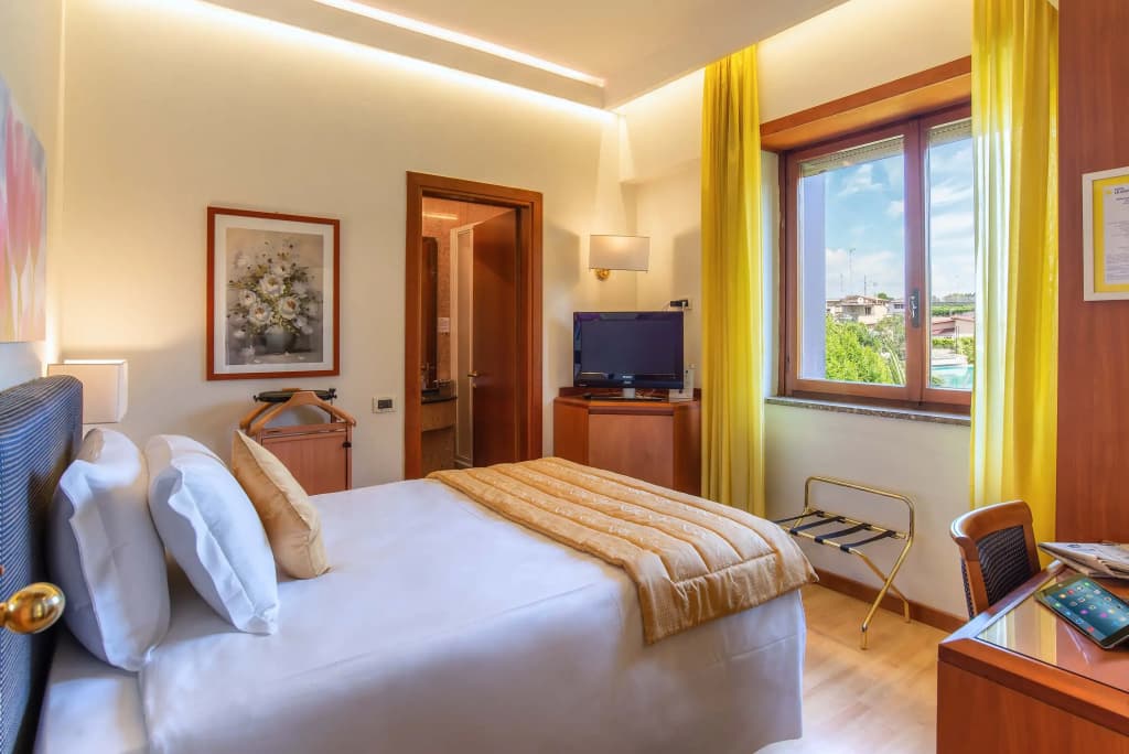 Hotel La Giocca - photo 4