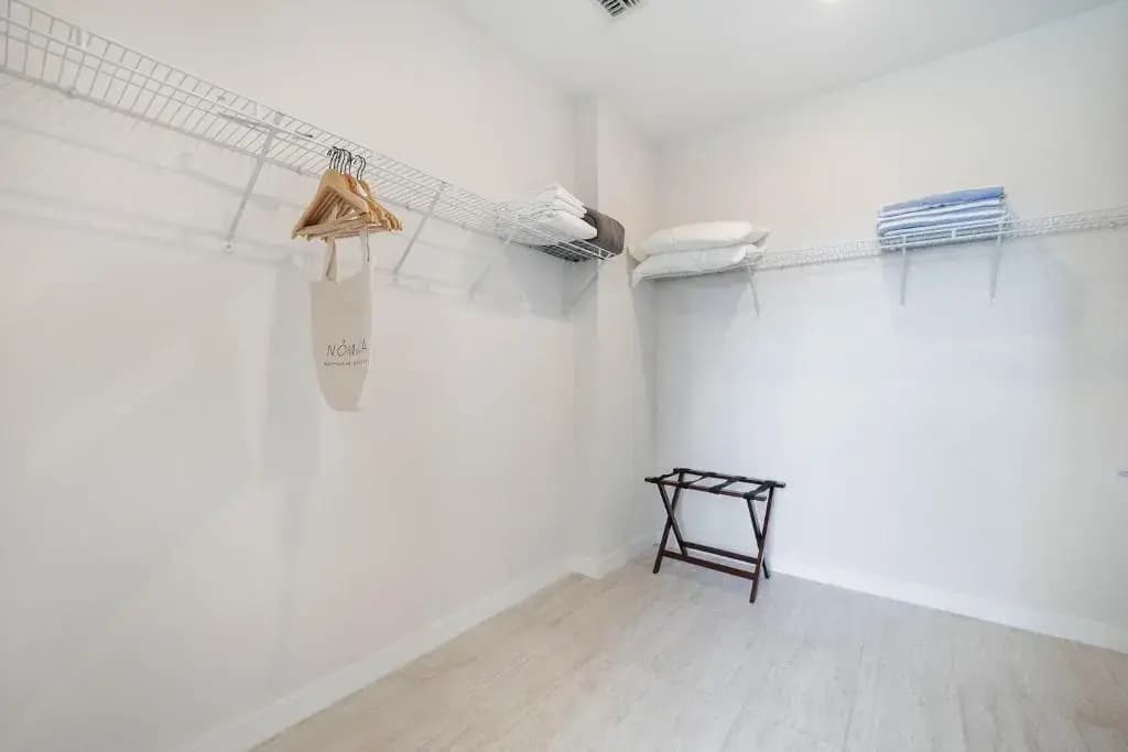 Zip Housing Miami · EE.UU. - photo 14