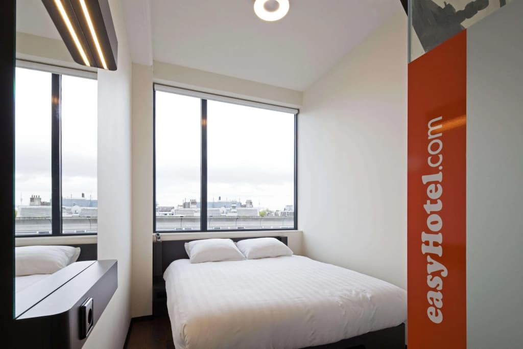 easyHotel Amsterdam Arena Boulevard - photo 30
