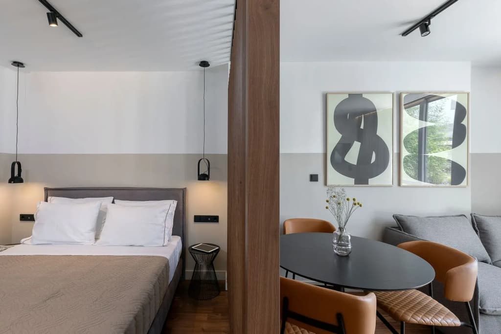 The Athenians Art Apartments - photo 2