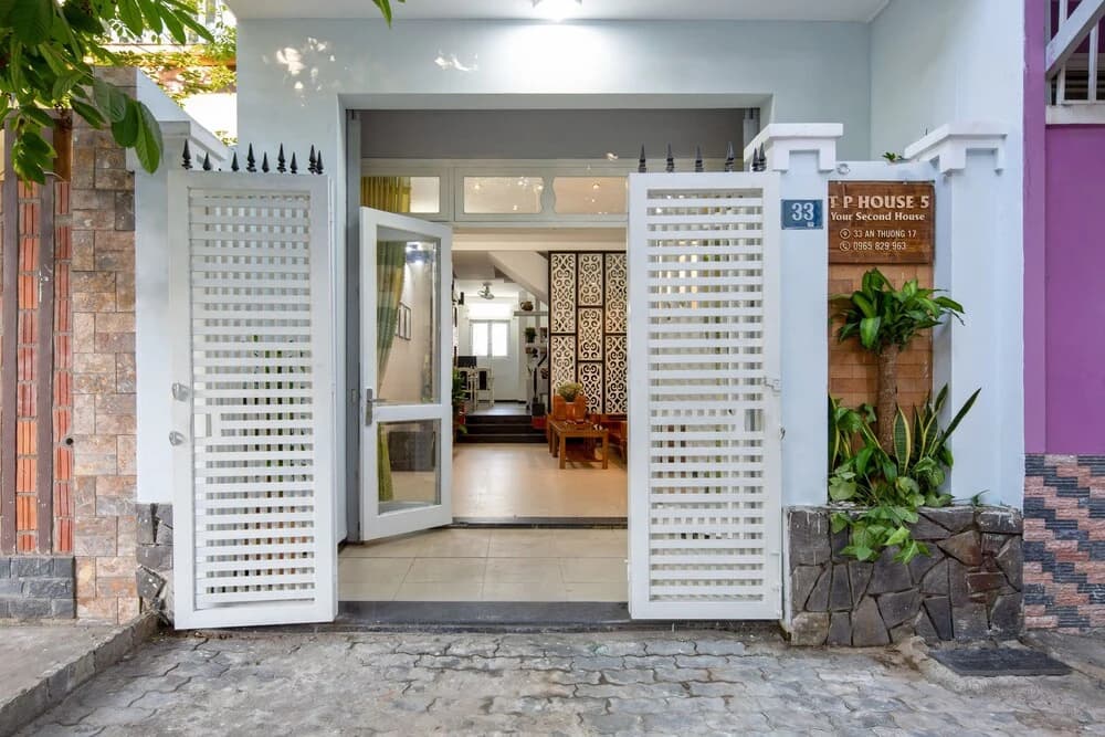 T P House 5 - photo 1