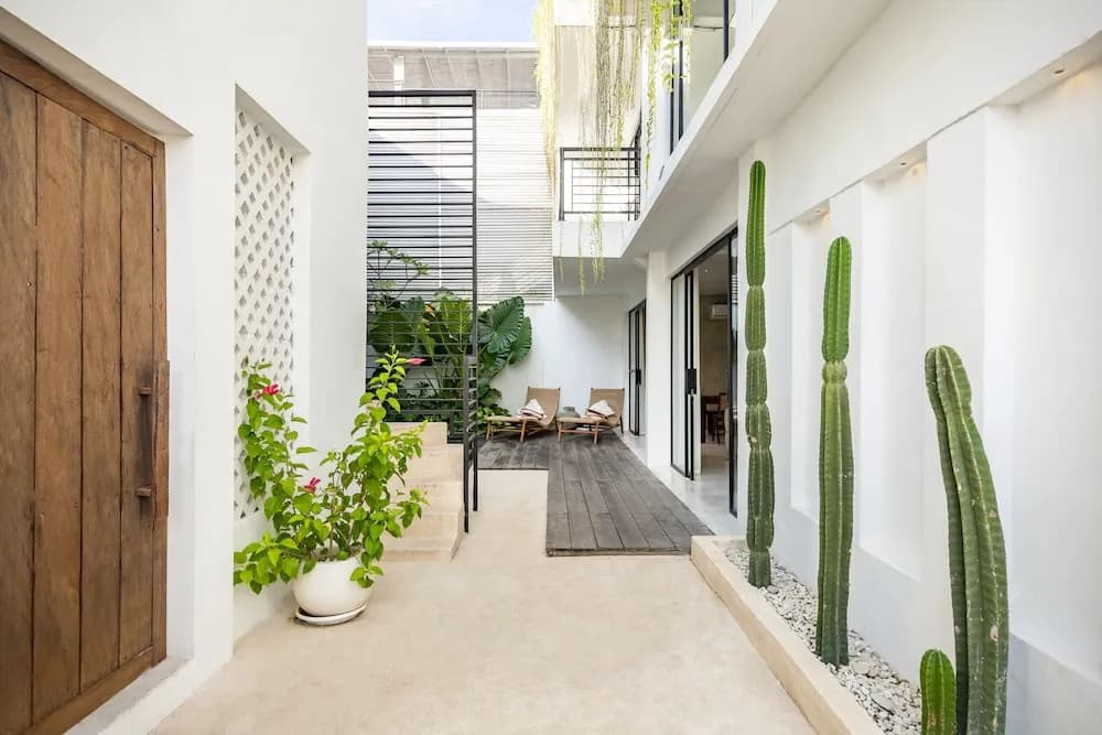 4BR Luxe Pool Villa Canggu near Finns - photo 14
