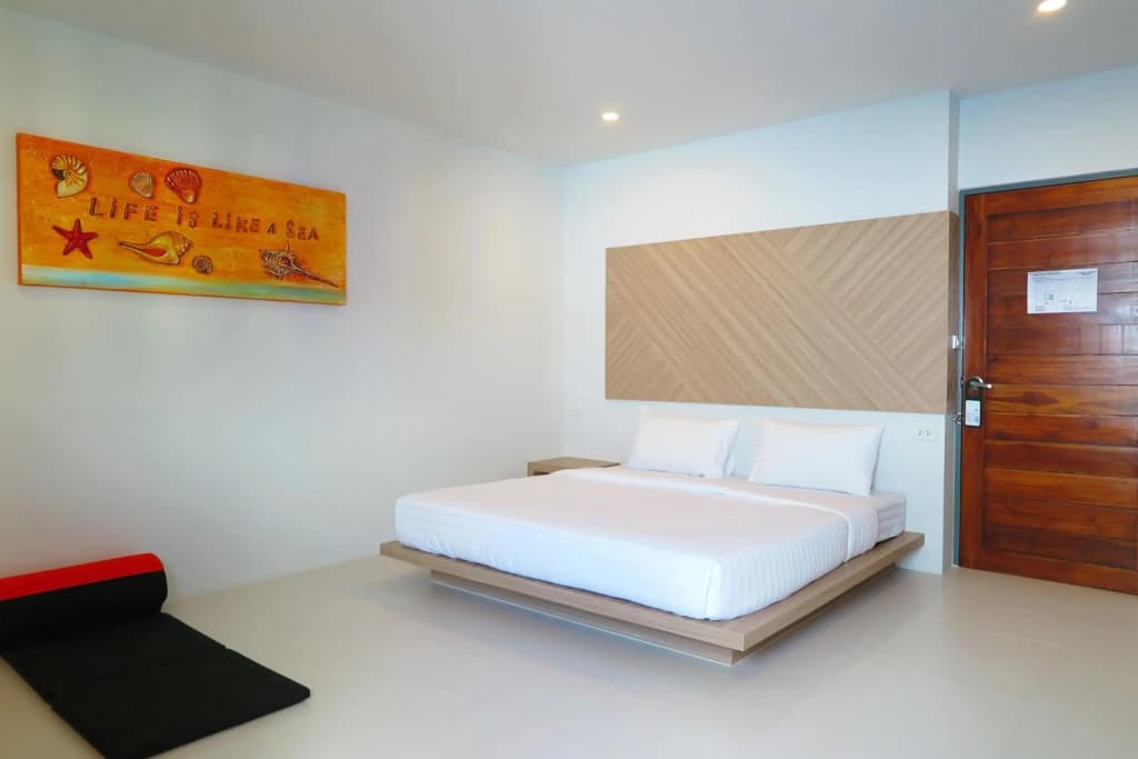 Phuket Marine Poshtel (SHA Plus+) - photo 4