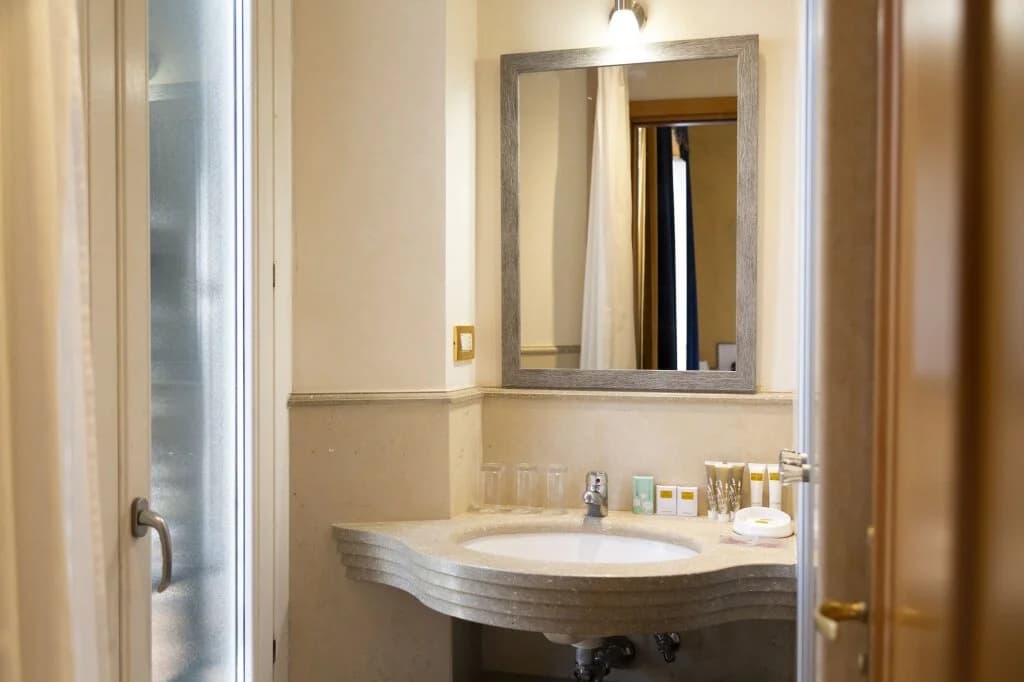 iH Hotels Piazza di Spagna View - Luxury Guest House - photo 20