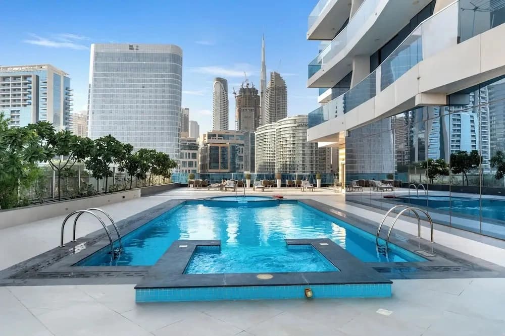 Chic 1BR Canal View at Waves Tower - photo 11
