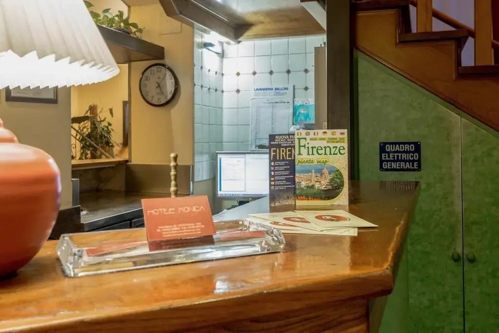 Monica Hotel - photo 2