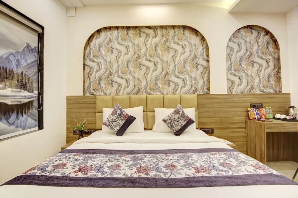 Hotel Armani Suites - photo 7