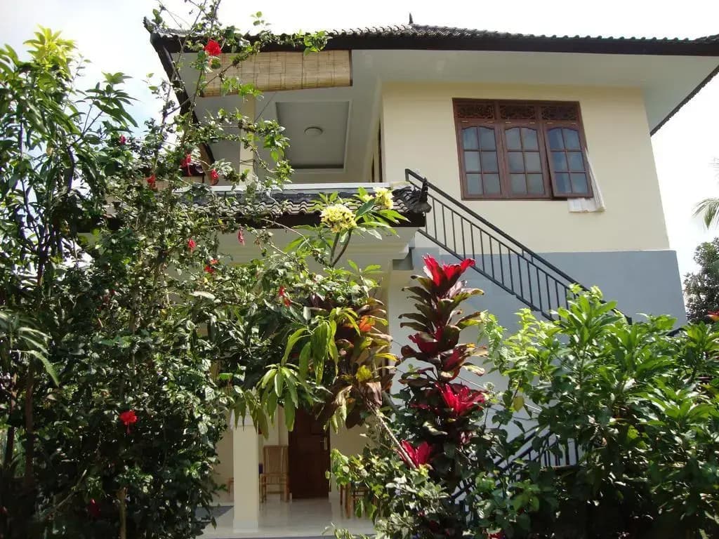 Pondok Gusti Homestay - photo 1