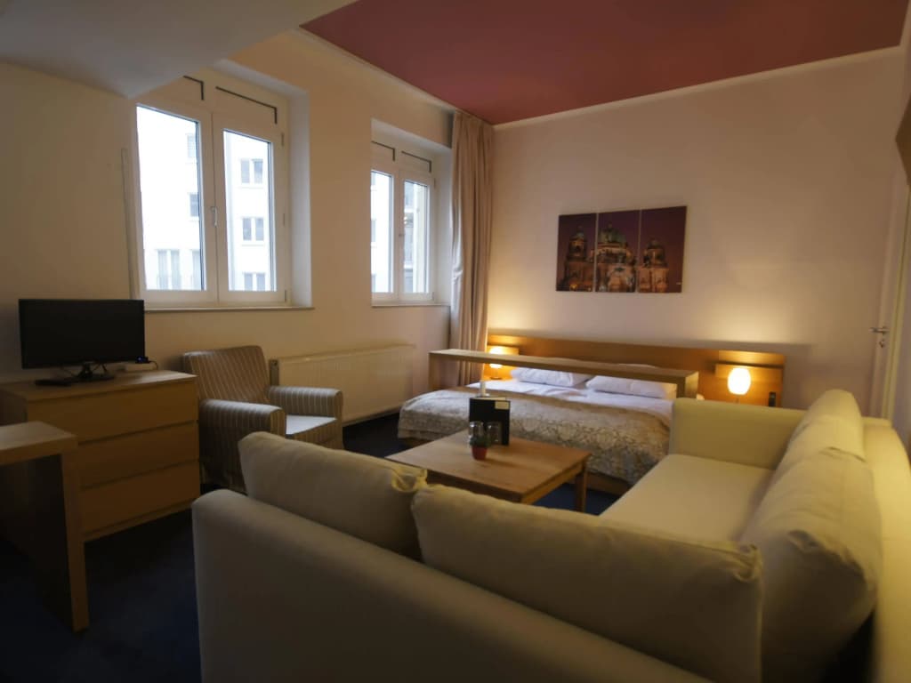 Midi Inn Parkhotel Mitte - photo 2