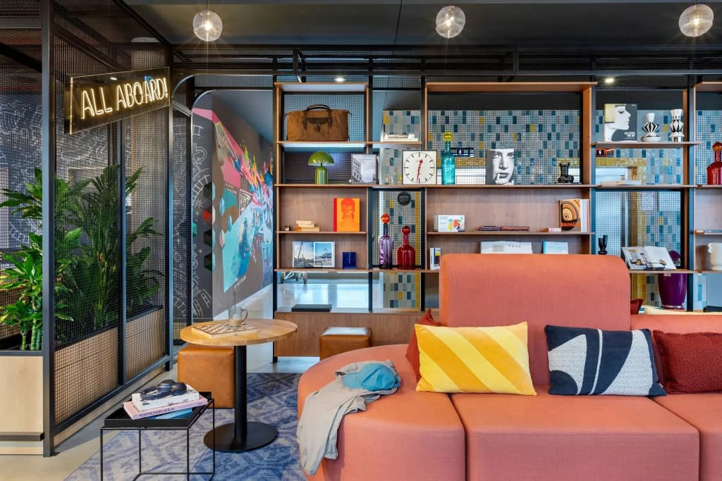 Moxy Berlin Ostbahnhof - photo 35
