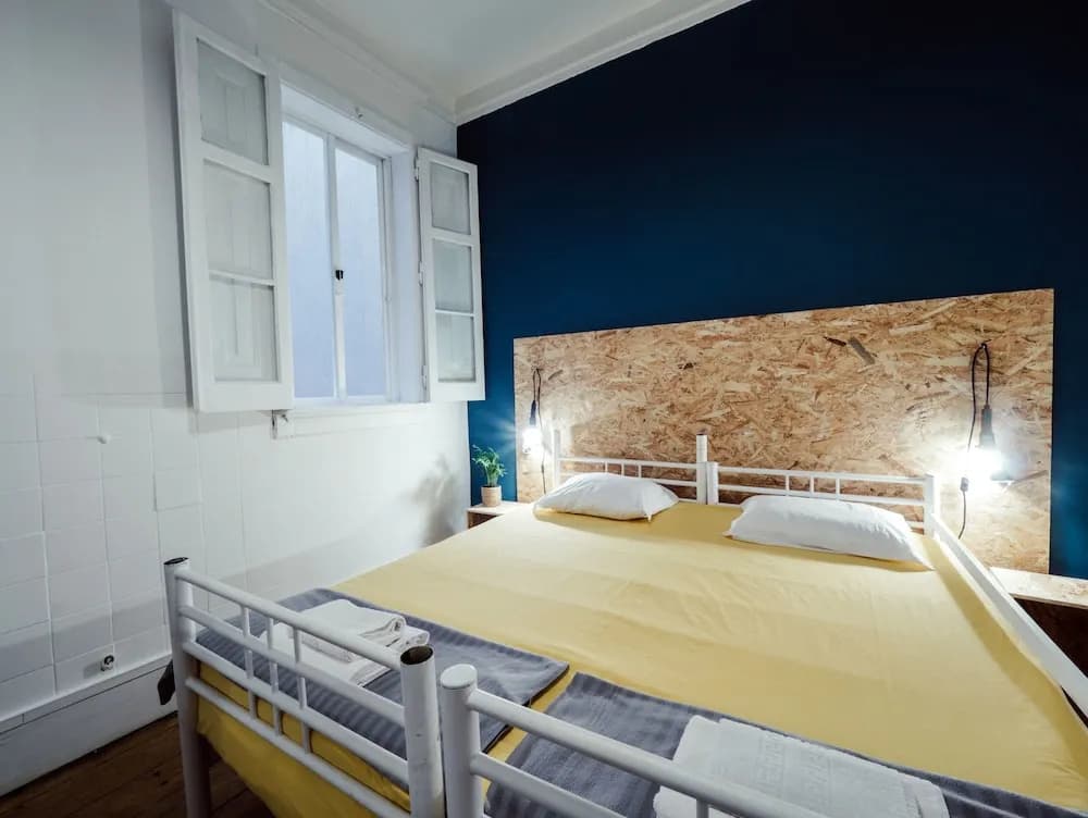 Impact House - photo 2