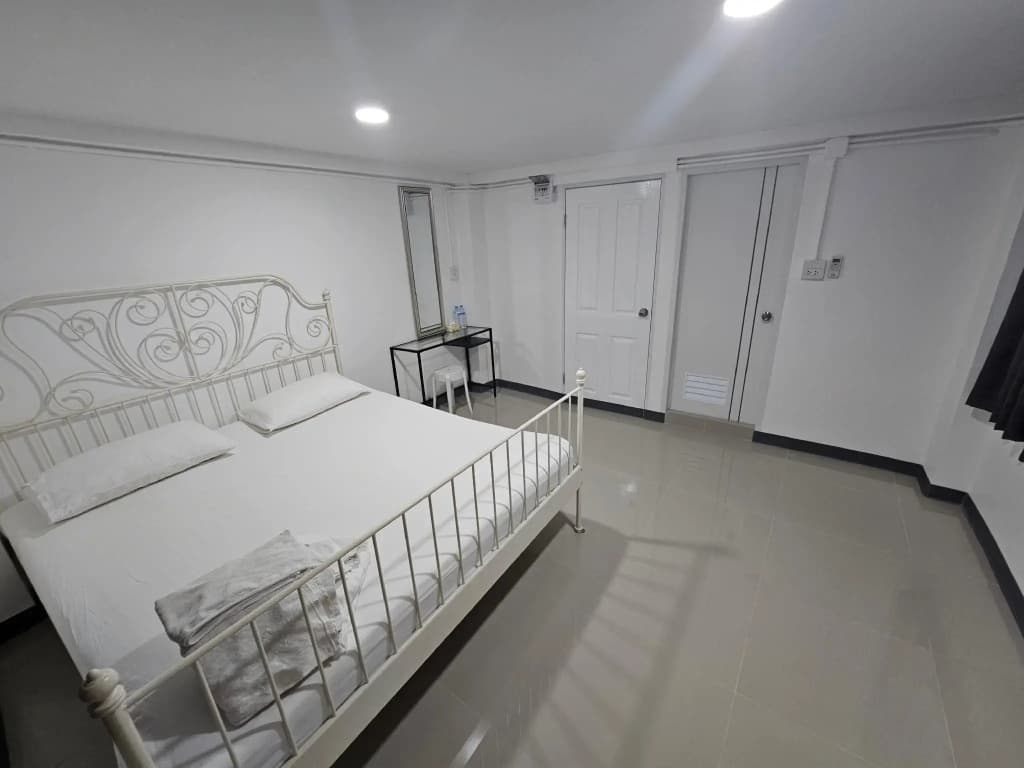 Loft 21 Apartment Romklao - photo 2