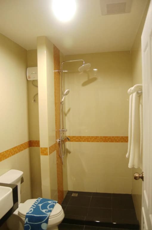Arunothai Condo - photo 8
