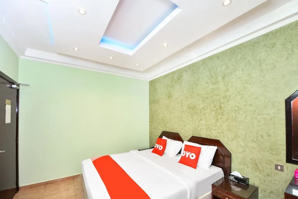 OYO 137 Marina Hotel - photo 6