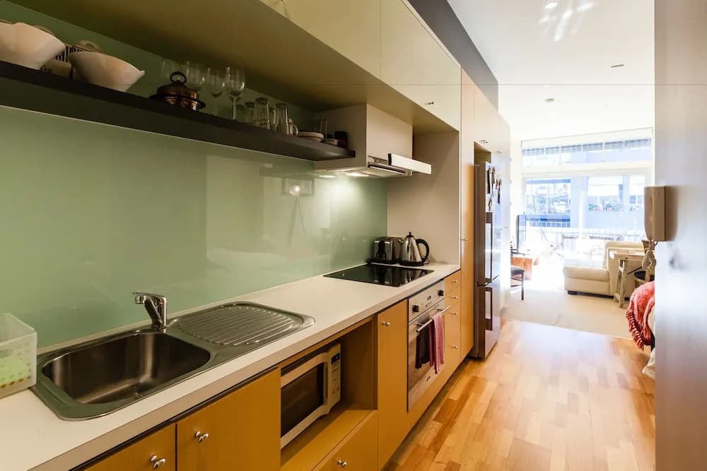 TENNYSON, Richmond Studio Apartment - photo 8