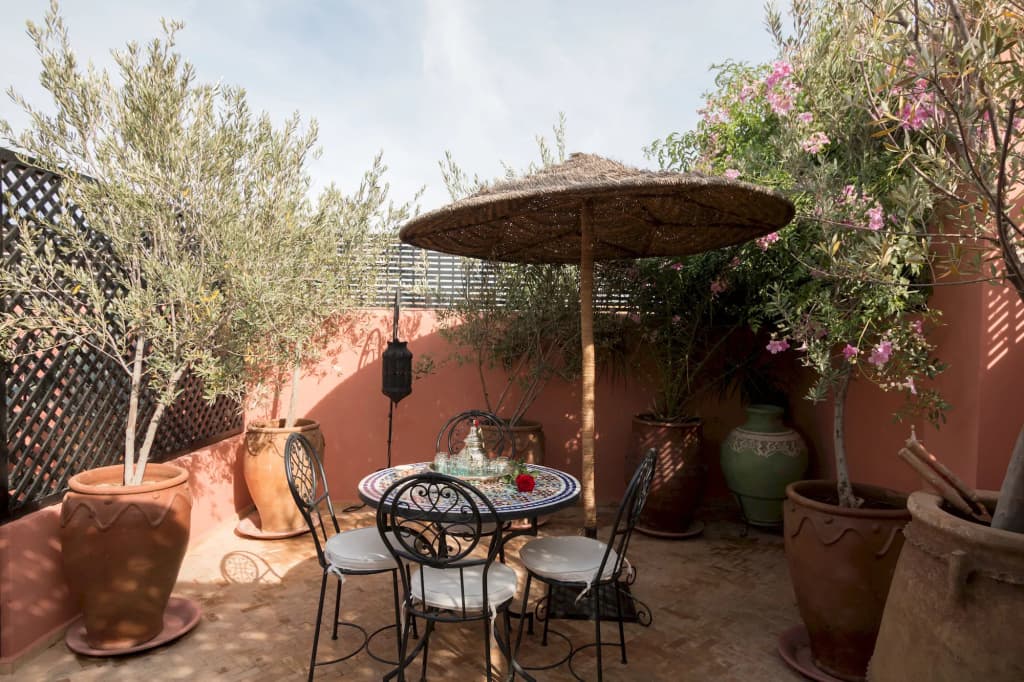 Riad Lhena - photo 16