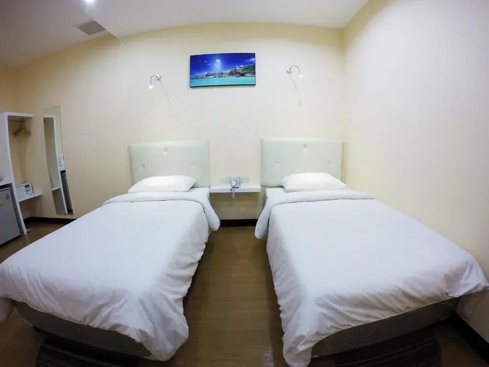 V Place Silom - photo 17