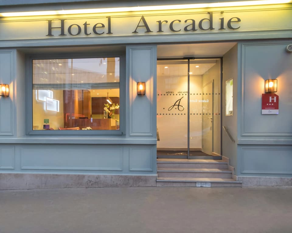 Hotel Arcadie Montparnasse - photo 1