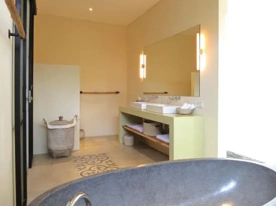 Villa Tavia - photo 1