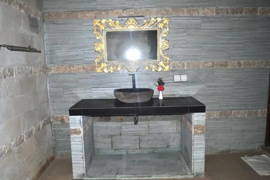 Ratna Villa - photo 12
