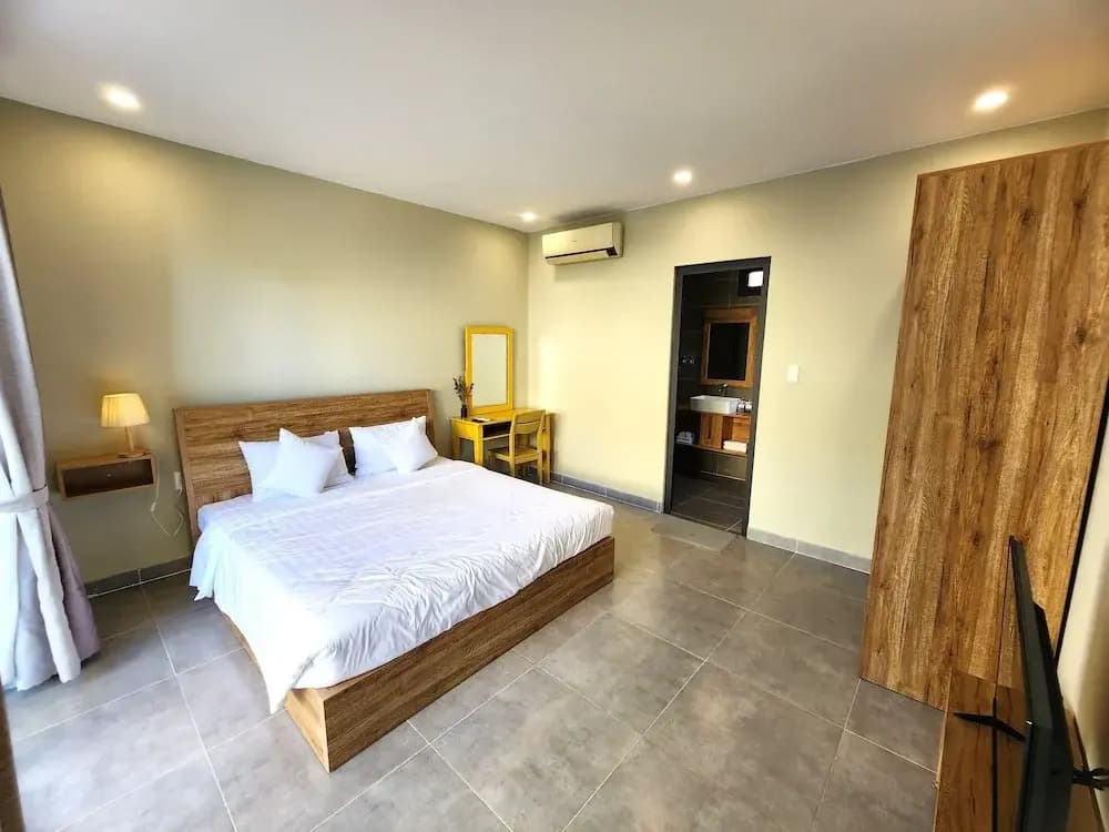 Sunny Shore Resort - photo 23