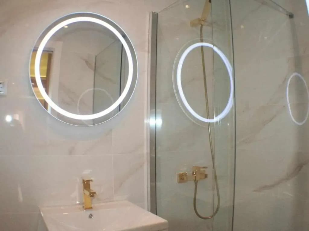 Apartamento con terraza céntrico moderno Nuevo - photo 6