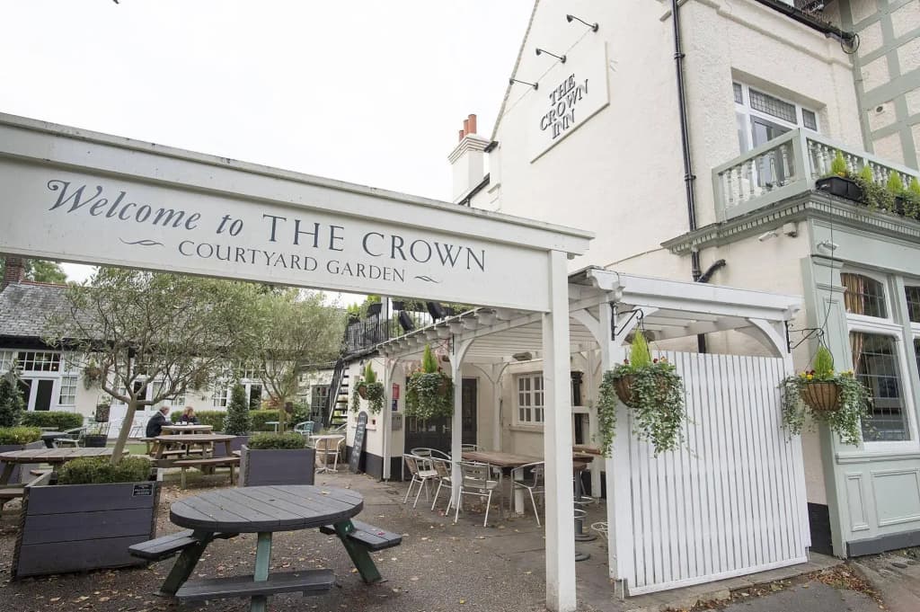 The Crown Inn - photo 1